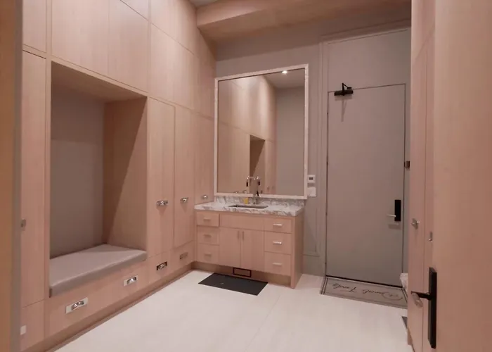Holiday Apartments *